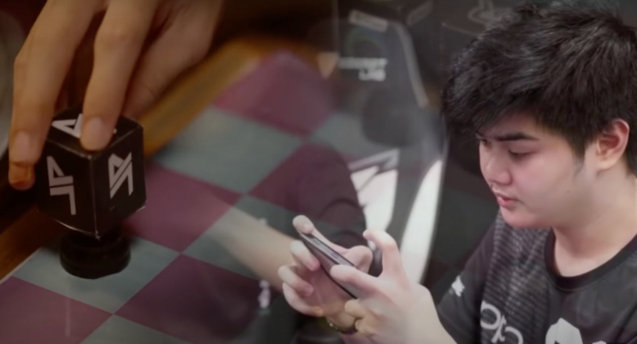 Predicting the Ever-Shifting Sands: A Look at Online Game Meta-Evolution