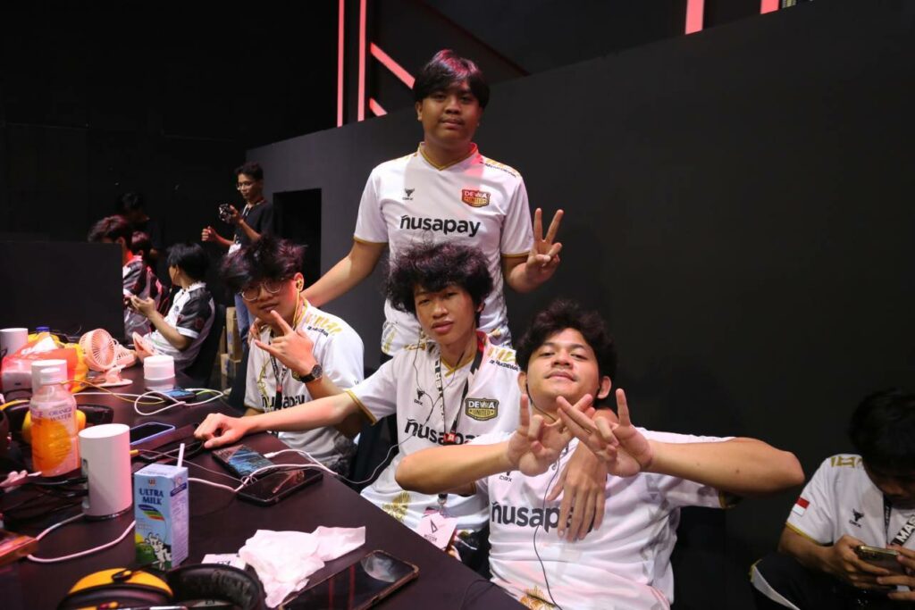 DEWA United Esports, FFML Season 8, Free Fire