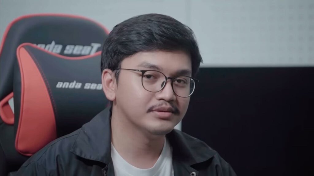 DeanKT tantang mas Ade gabung RRQ Hoshi | ONE Esports Indonesia