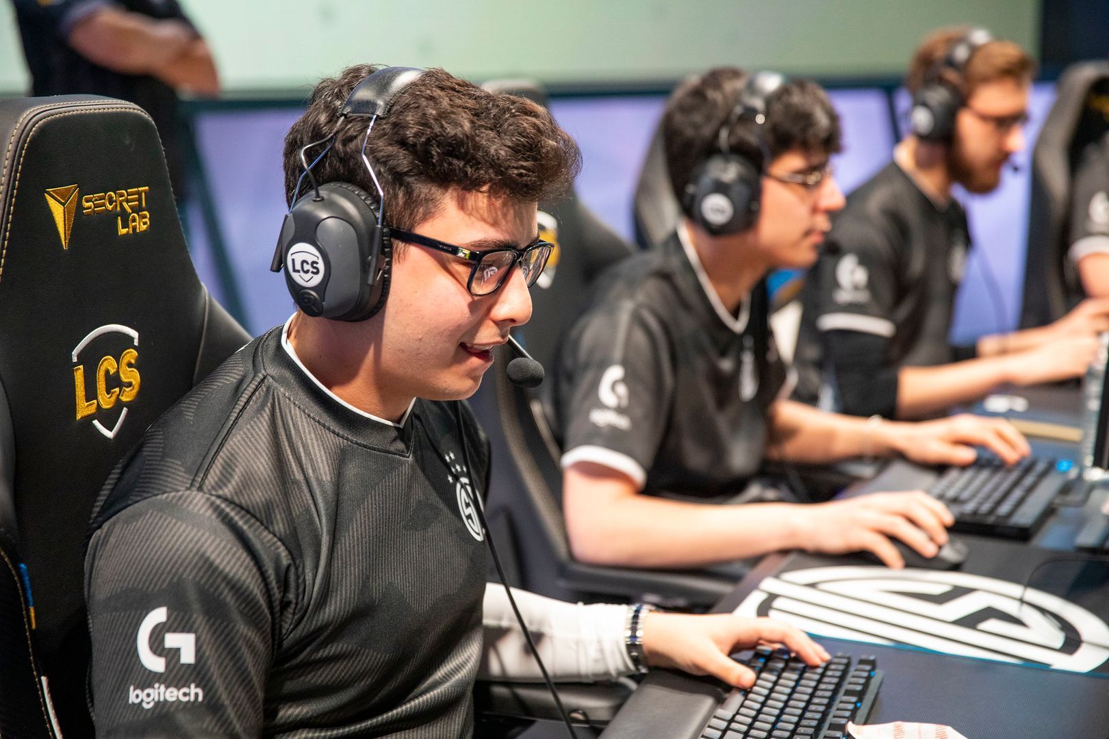 Kalahkan EG, TSM Raih Kemenangan Pertama Di LCS Musim 2020 | ONE ...