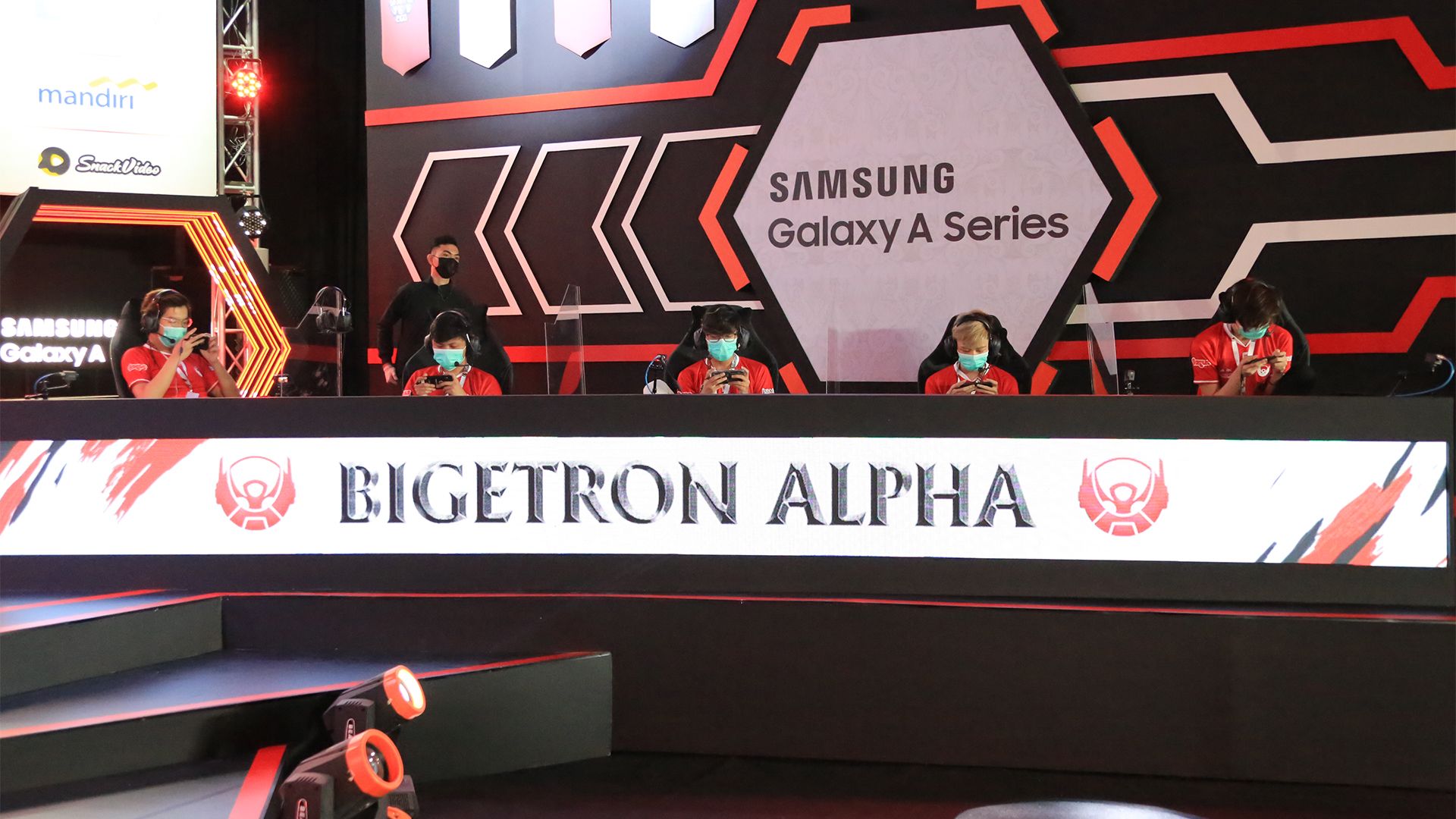 Bungkam ONIC, Bigetron Alpha Tantang EVOS Legends Di Upper Bracket ...